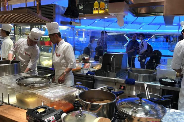 成都牧兰西北菜餐饮店草莓视频懂你更多设备图片