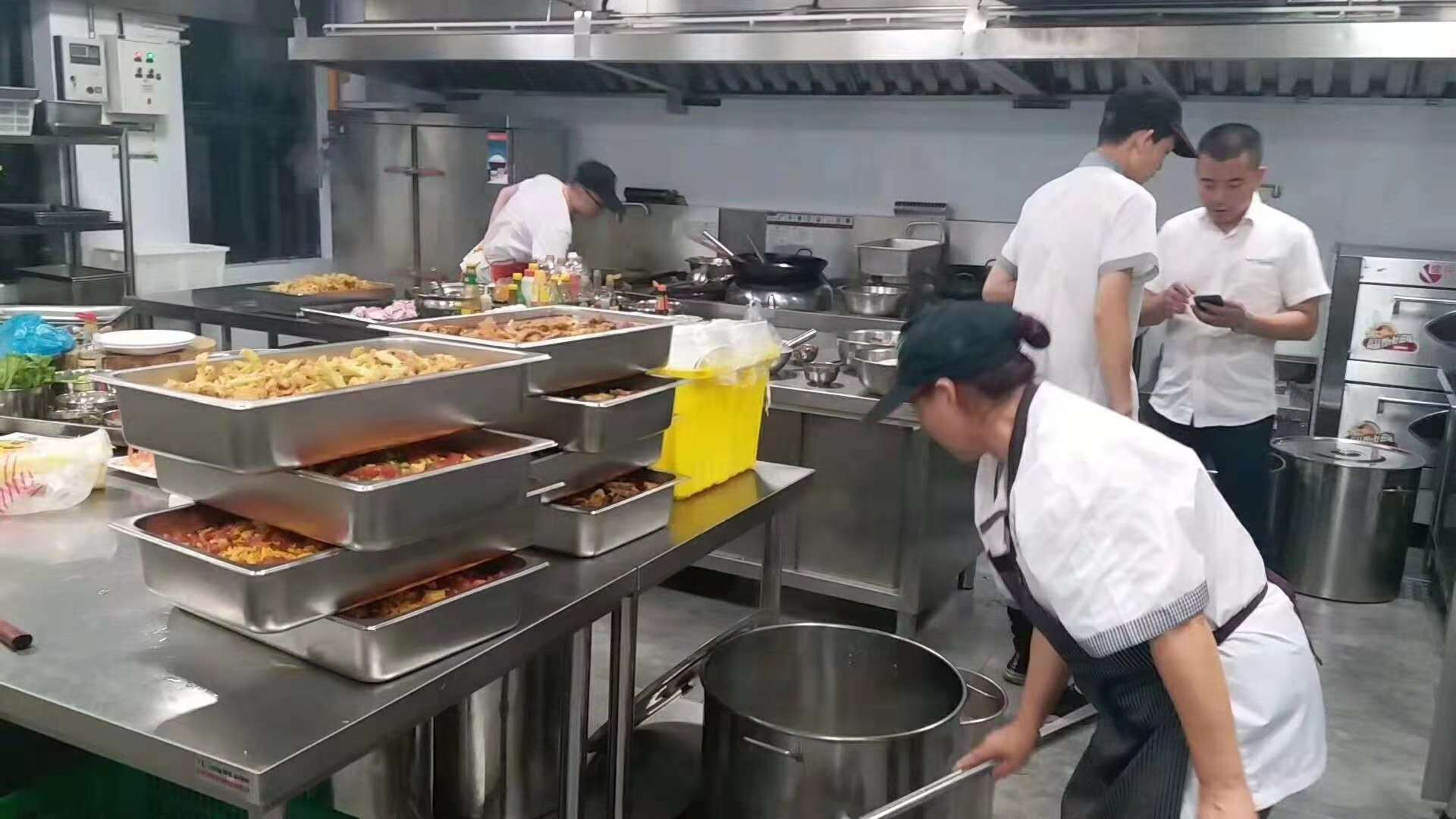 商用草莓视频懂你更多设备