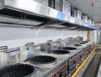 成都商用厨具公司告诉你商用草莓视频懂你更多设备安装注意事项